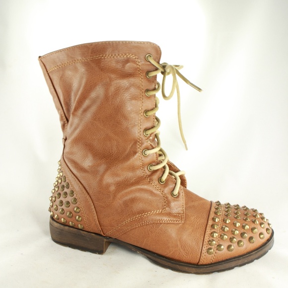 breckelles boots studded